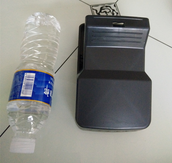 Extra-Large  High-Sensitivity Powerful Snap-Type Plastic Rat Trap